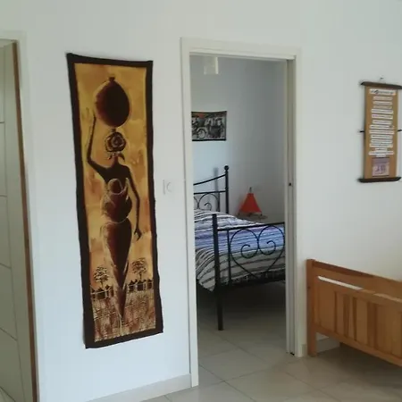 Holiday home Entre Brousse Et Garrigue *