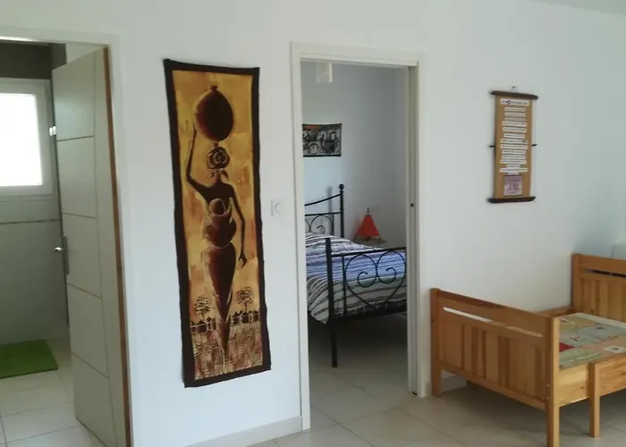 Ferienhaus Entre Brousse Et Garrigue *